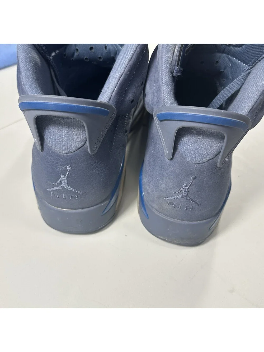 Air Jordan 6 Retro Diffused Blue 2018 Size 10.5 Men’s Used